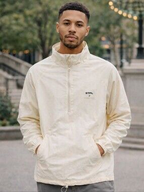 Staple Pigeon STPL Men’s Half zip windbreaker jacket cream Style 16081 Size Med